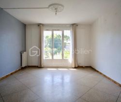 A vendre APPARTEMENT T4 67 M2 BORD DE MER MARSEILLE 13EME