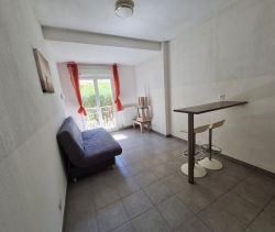 For rent STUDIO 21 M2 JUVIGNAC