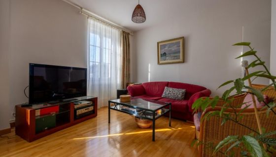 For rent APARTMENT T4 95 M2 NANTES