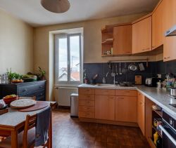 For rent APARTMENT T4 95 M2 NANTES