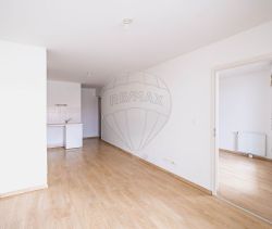 A louer APPARTEMENT T2 40 M2 TERRASSE BORD DE MER LA ROCHELLE