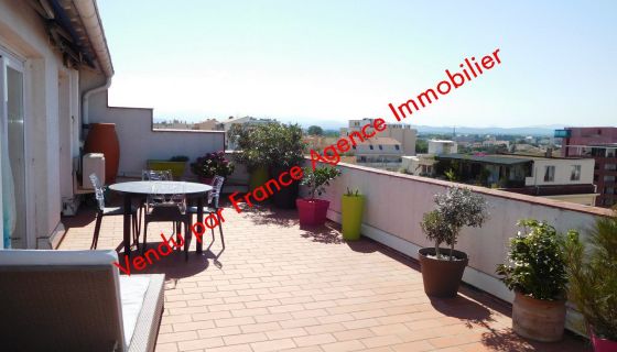 APPARTEMENT T3 80 M2 TERRASSE  PERPIGNAN