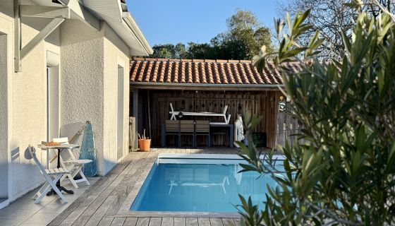 For sale Elegant 6 room villa 145 m² SEASIDE ANDERNOS LES BAINS