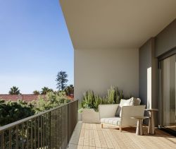 For rent APARTMENT T3 SEASIDE TERRACE CARCAVELOS E PAREDE