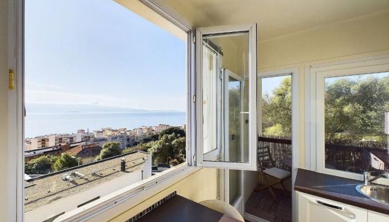 A louer APPARTEMENT T2 30 M2 VUE MER AJACCIO