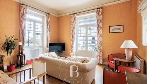 A vendre APPARTEMENT T4 134 M² BIARRITZ SAINT-CHARLES