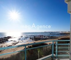 A louer APPARTEMENT DUPLEX T4 107 M2 TERRASSE VUE MER LES SABLES D OLONNE