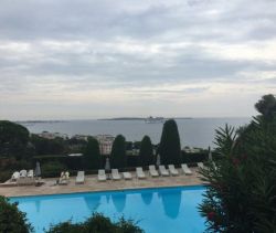 A louer APPARTEMENT T3 87 M2 TERRASSE VUE MER CANNES