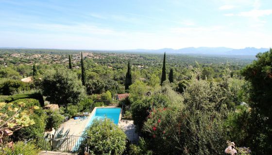 A vendre Villa 7 PIECES 132 m² VUE MER Roquebrune sur Argens