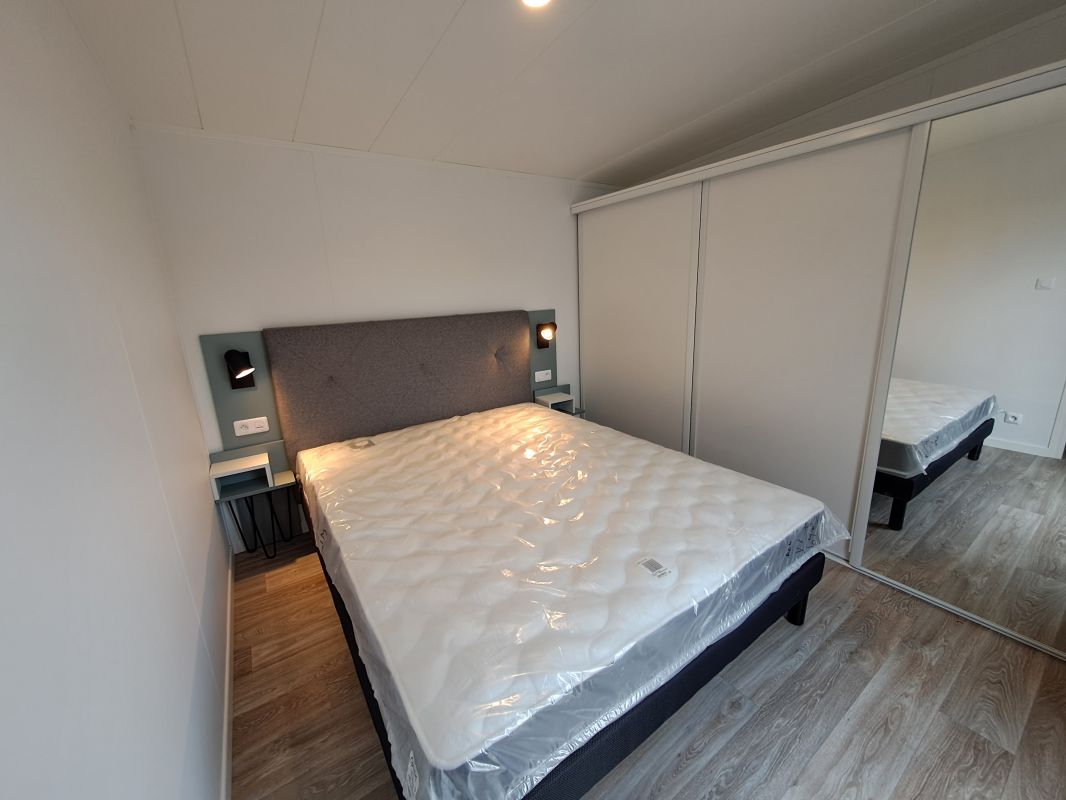 Chambre lit double chalet 50 m²