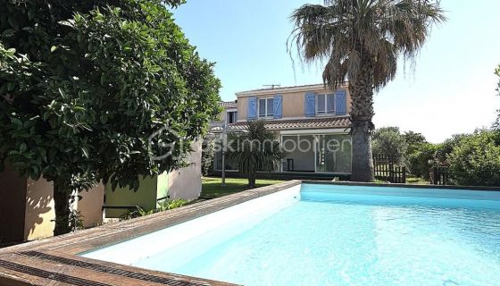 A louer MAISON  6 PIECES 130 M2 BORD DE MER MIREVAL