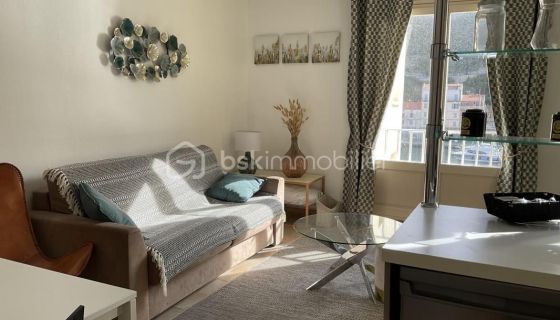 A louer APPARTEMENT T2 40 M2 BORD DE MER BONIFACIO