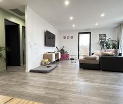 A louer MAISON  5 PIECES 104 M2 BORD DE MER CAVES