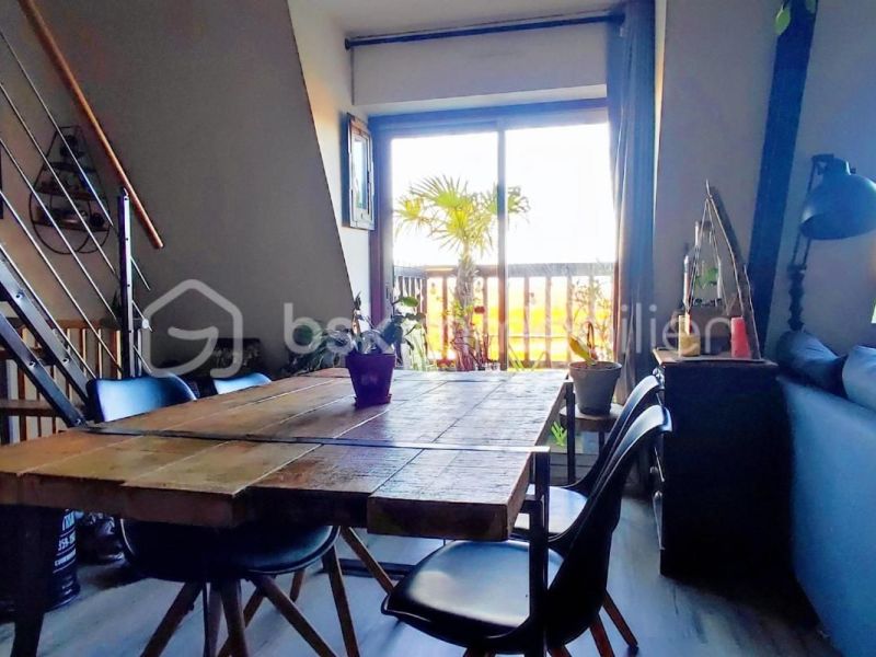 A louer APPARTEMENT DUPLEX T2 48 M2 VUE MER VILLERS SUR MER