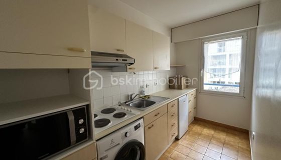 A louer APPARTEMENT T2 53 M2  PAU