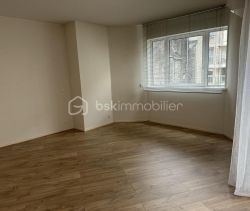 A louer APPARTEMENT T2 53 M2  PAU