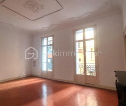A louer APPARTEMENT T5 125 M2  PERPIGNAN
