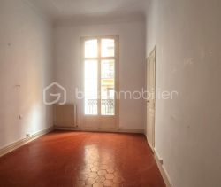 A louer APPARTEMENT T5 125 M2  PERPIGNAN