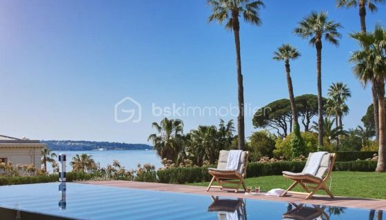 A louer MAISON  CONTEMPORAINE VUE MER CANNES