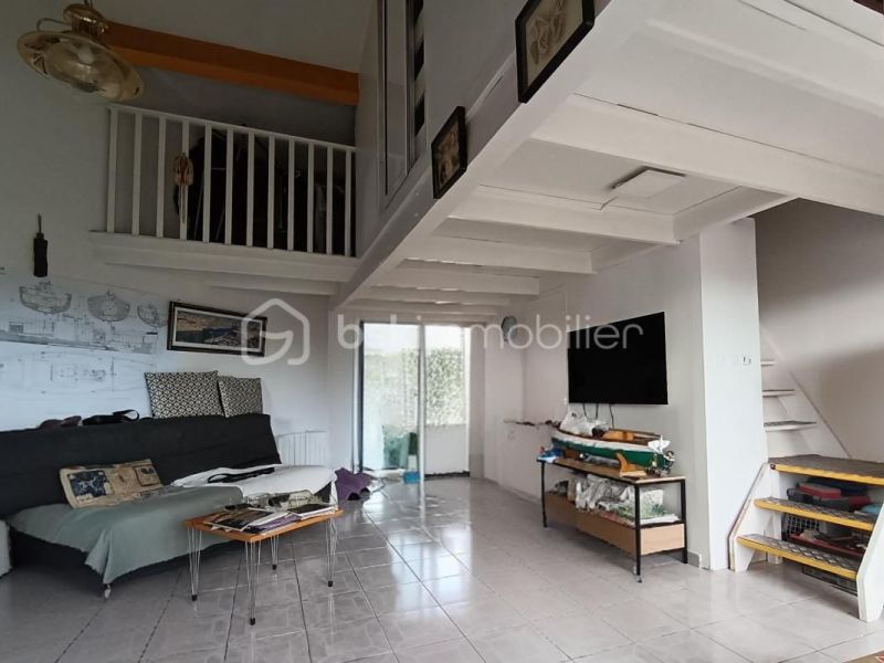 A louer APPARTEMENT T2 57 M2 PLAGE à PIED VIAS
