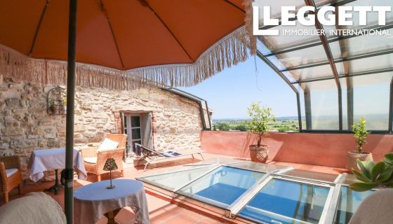 A louer MAISON  DE MAîTRE  UZES