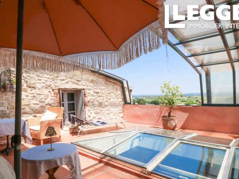 A louer MAISON  DE MAîTRE  UZES