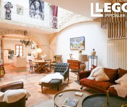 A louer MAISON  DE MAîTRE  UZES