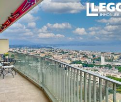 A louer APPARTEMENT T3 88 M2 VUE MER ANTIBES