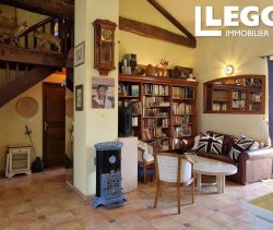 A louer APPARTEMENT T4 72 M2 TERRASSE  LA REDORTE