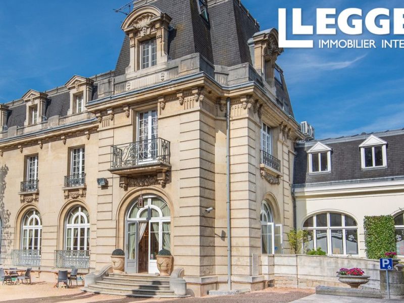 A vendre Magnifique HOtel Particulier 765 m² BETHUME