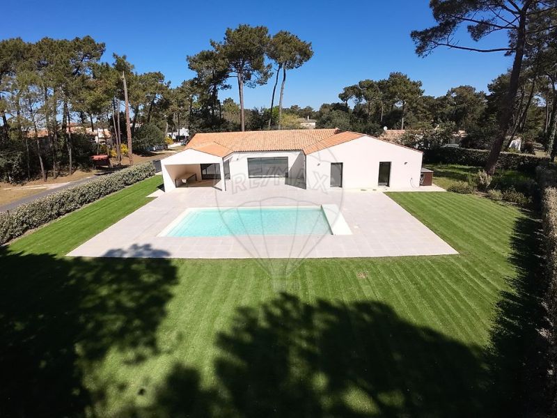 A vendre MAISON  CONTEMPORAINE BORD DE MER LA PALMYRE   LES MATHES