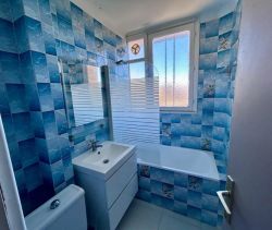 A louer APPARTEMENT T2 38 M2 BORD DE MER SAINT RAPHAEL