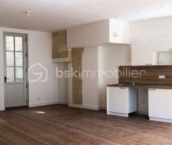 A louer APPARTEMENT T3 86 M2  BORDEAUX