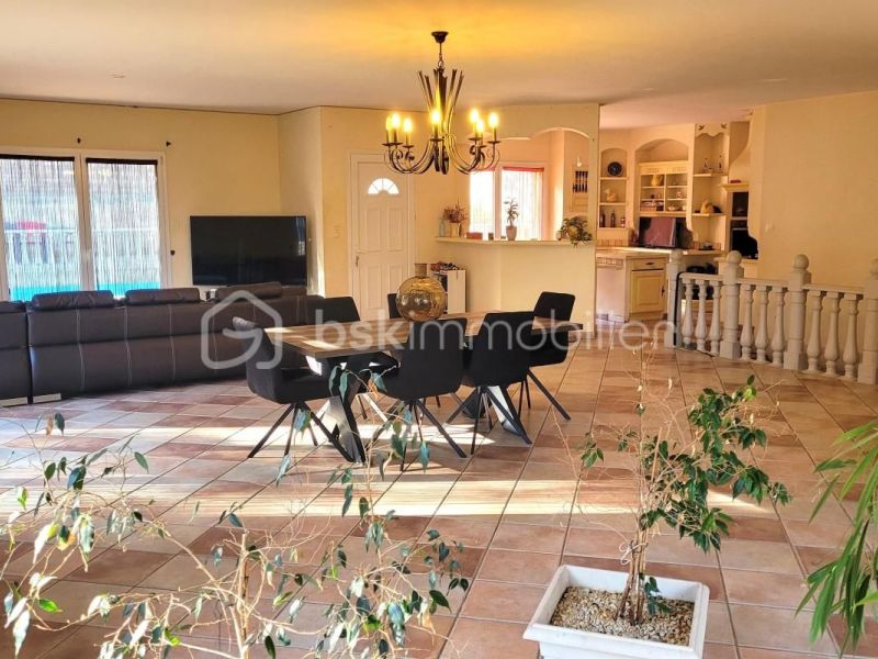 A vendre SECTEUR ROCHE GRISE  VILLA DE 183 M²  Narbonne