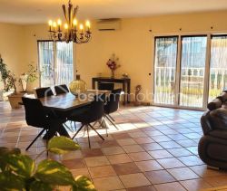 A vendre SECTEUR ROCHE GRISE  VILLA DE 183 M²  Narbonne