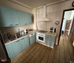 A louer MAISON  5 PIECES 127 M2 BORD DE MER BOUZIGUES