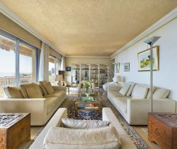 A louer APPARTEMENT T5 115 M2 TERRASSE PLAGE à PIED AJACCIO