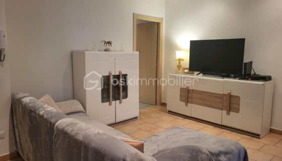 A louer APPARTEMENT T3 63 M2 BORD DE MER MENTON
