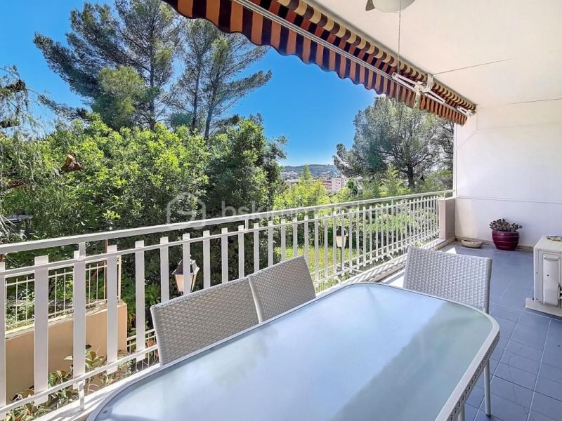 A louer APPARTEMENT NEUF T4 90 M2 TERRASSE BORD DE MER LE CANNET