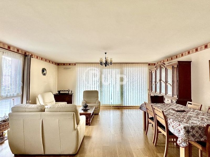 A louer APPARTEMENT T3 81 M2 TERRASSE  LIEVIN