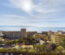 A louer STUDIO  27 M2 BORD DE MER AJACCIO