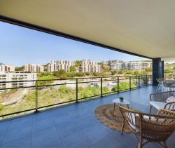 A vendre APPARTEMENT DE PRESTIGE T4 129 M2 TERRASSE PLAGE à PIED AJACCIO