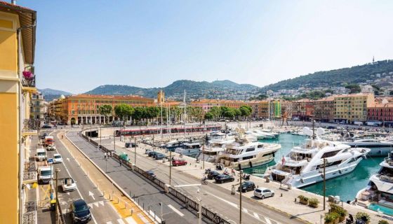 A vendre RARE! NICE PORT 2P 57 mÂ² VUE MER 06300 Nice