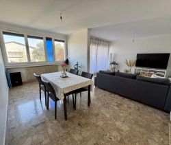 A louer APPARTEMENT T3 74 M2 BORD DE MER MARIGNANE