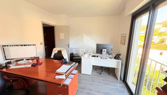 A louer APPARTEMENT T3 58 M2 TERRASSE  VENCE