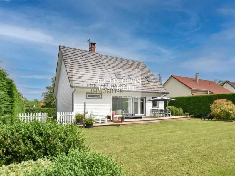 A louer MAISON  7 PIECES 120 M2  STELLA