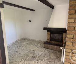 A louer MAISON  7 PIECES 160 M2  RANG DU FLIERS