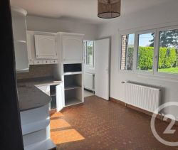 A louer MAISON  7 PIECES 160 M2  RANG DU FLIERS