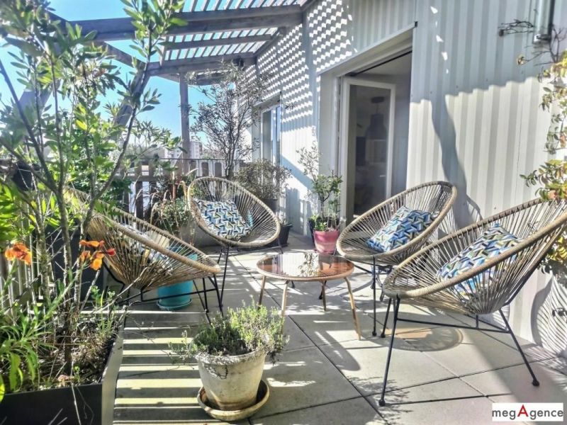 A louer APPARTEMENT DUPLEX T4 93 M2 TERRASSE  NANTES