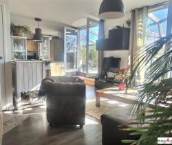 A louer APPARTEMENT DUPLEX T4 93 M2 TERRASSE  NANTES